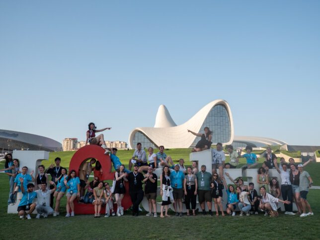 Bakú 2023 · Delegados en el Centro Heydar Aliyev
